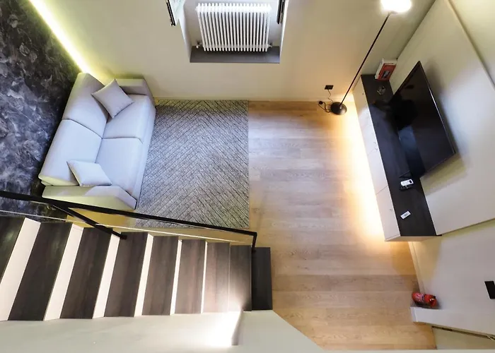 Premium Two-level Caiazzo Stazione Appartamento *